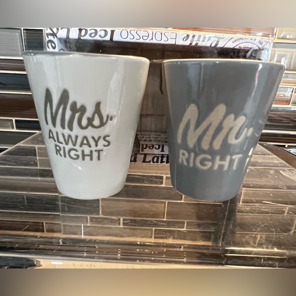 🆕 Mr & Mrs & Shot Glasses Set of 2